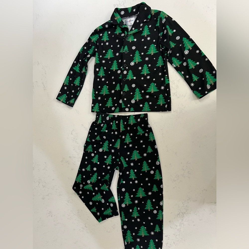 Christmas pajamas 🎄🎅 Boy size : 4T🤍 Excellent conditions - Picture 2 of 6